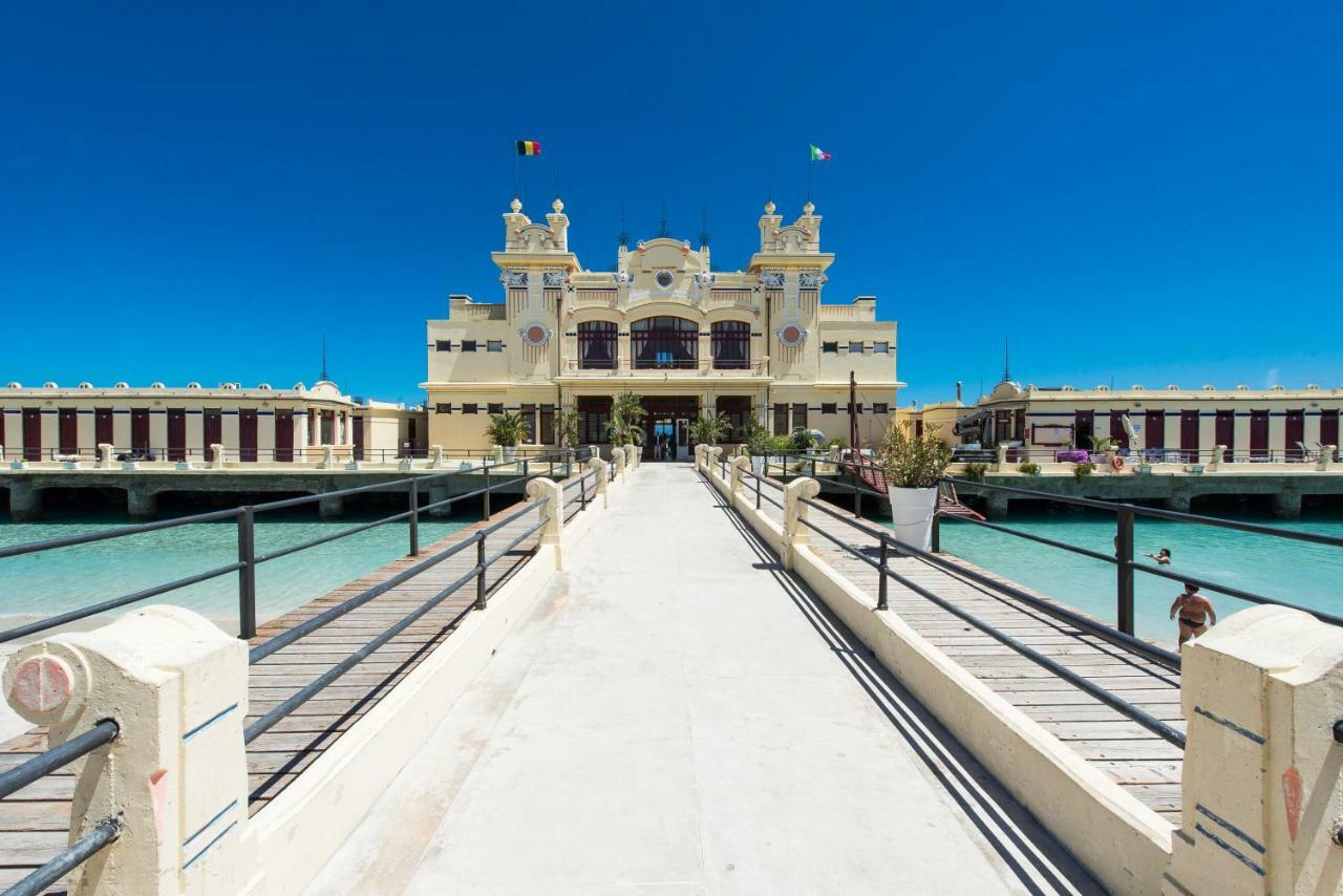 Casetta Vista Mare In Piazza A Mondello Палермо Экстерьер фото